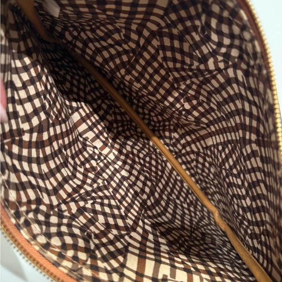 MCM Cognac Pouch - Picture 3 of 3